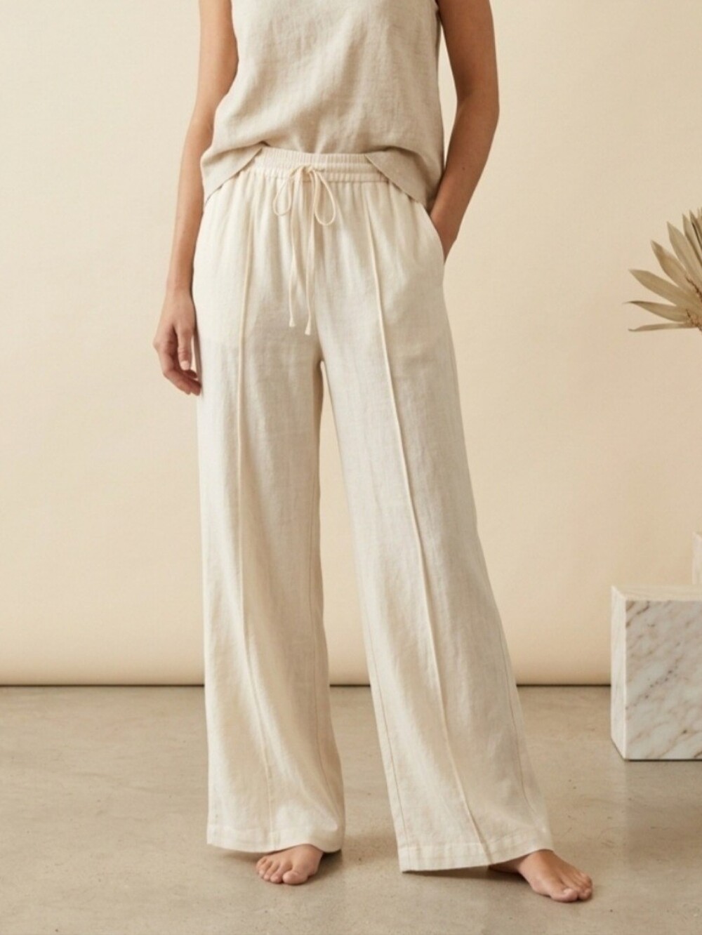 Zara Lyocell Viscose Wide-Leg Relaxed Flowy Ivory Cream Pants